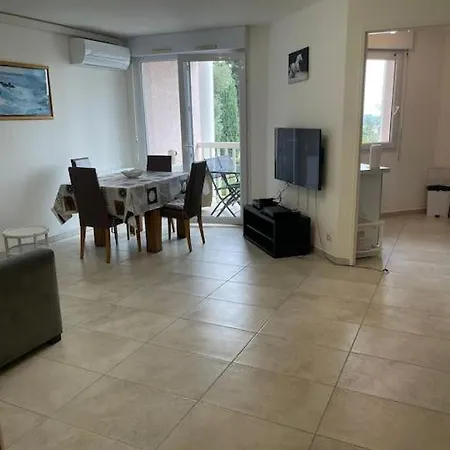 Le Balcon De L'oliveraie, Piscine, Parking, Calme דירה