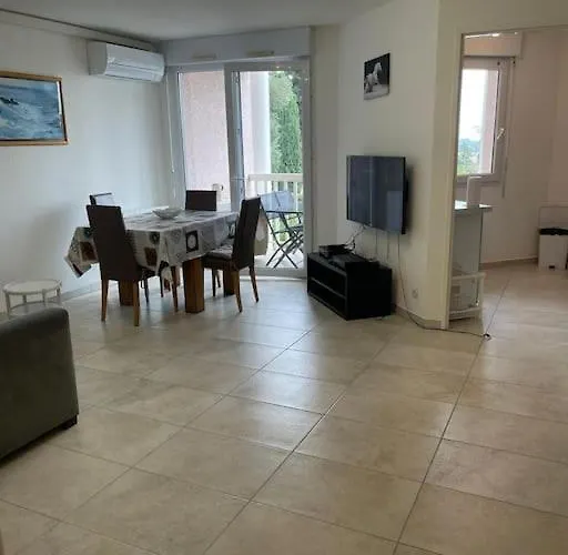 Le Balcon De L'oliveraie, Piscine, Parking, Calme Lägenhet