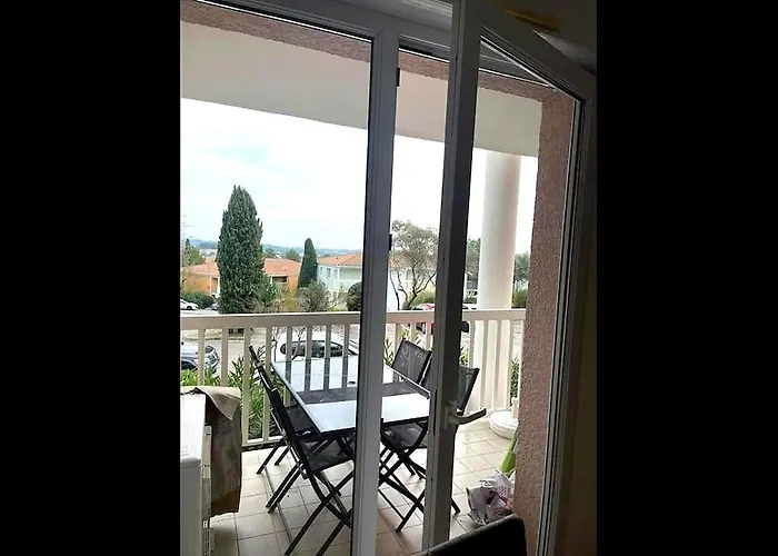 Le Balcon De L'oliveraie, Piscine, Parking, Calme Grabels